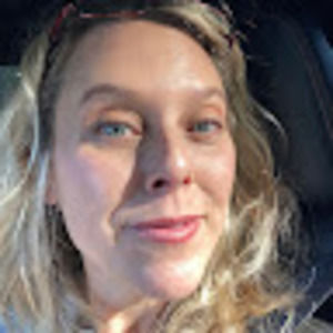 Meet your Posher, Deborah